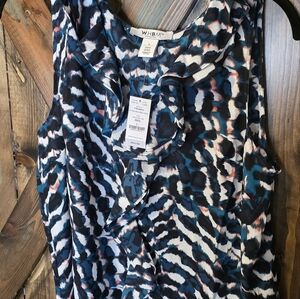 WHBM sleeveless blouse. Sz L